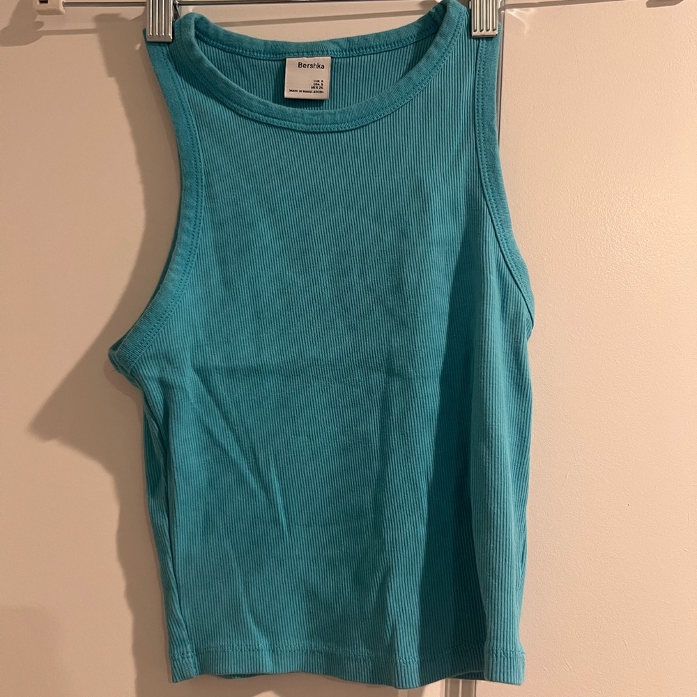 Bershka Women's Teal Ribbed Cropped Tank Top